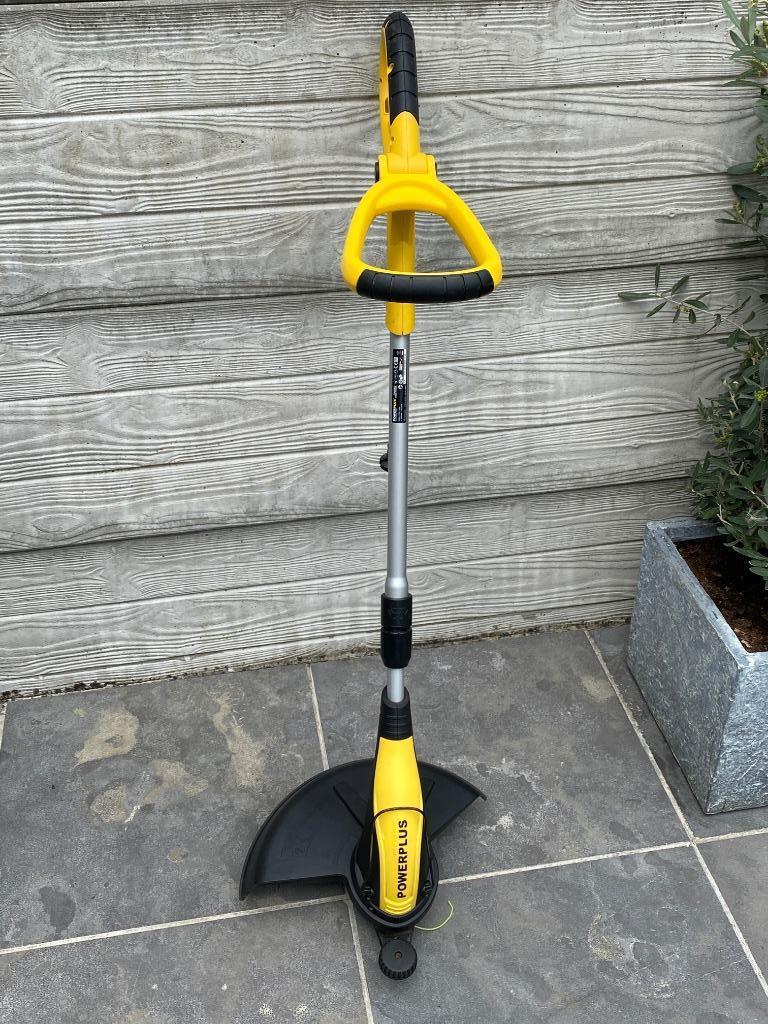 Coupe-bordure Powerplus, Jardin & Terrasse, Coupe-bordures, Neuf, Électrique, 30 à 50 cm, Enlèvement