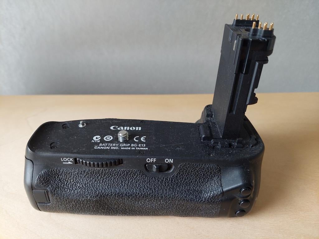 Batterij grip voor Canon, TV, Hi-fi & Vidéo, Photo | Accumulateurs & Batteries, Enlèvement ou Envoi