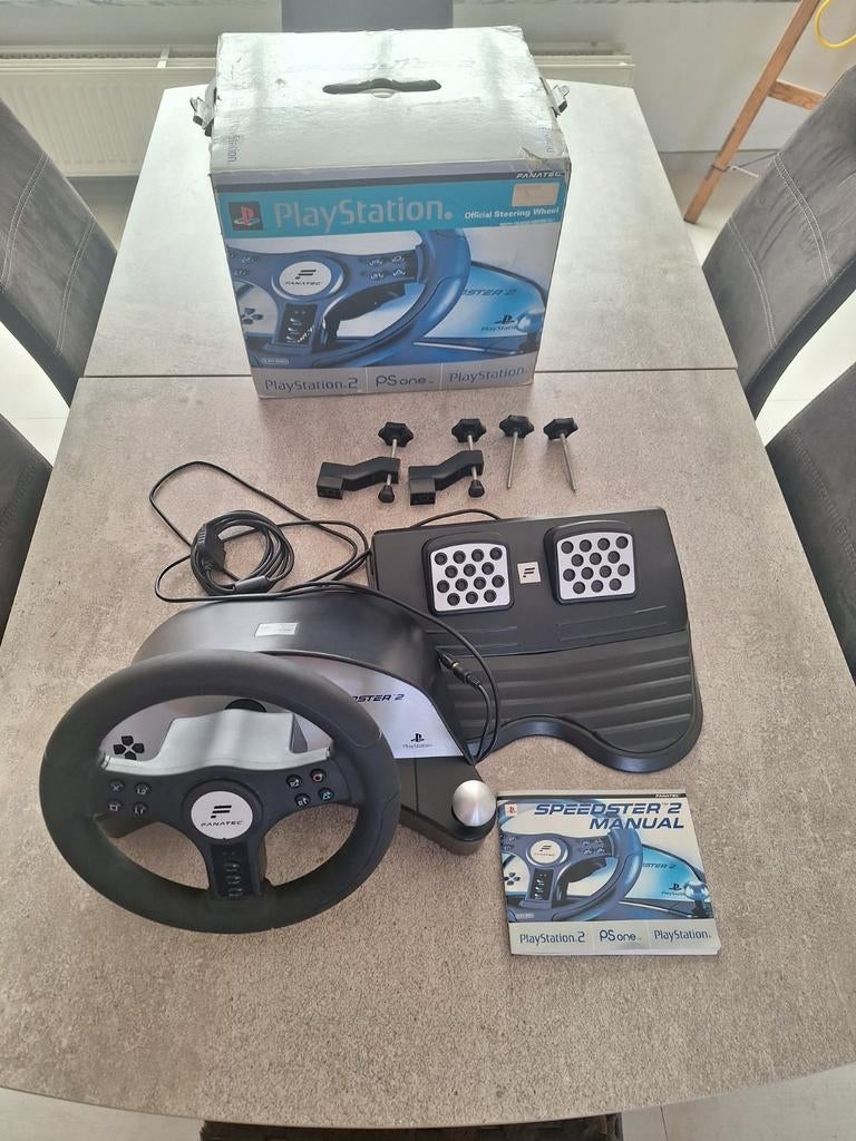Fanatec ps1 en ps2 stuur, Games en Spelcomputers, Ophalen of Verzenden, Zo goed als nieuw