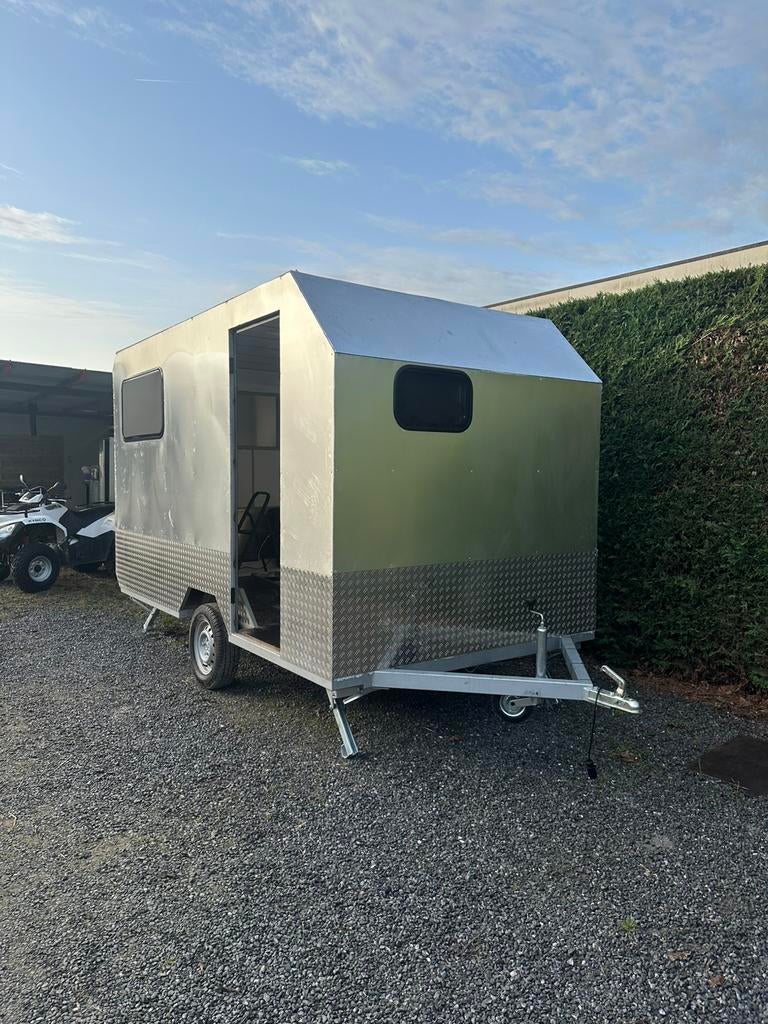 Caravan project 750kg, Ophalen, Zo goed als nieuw