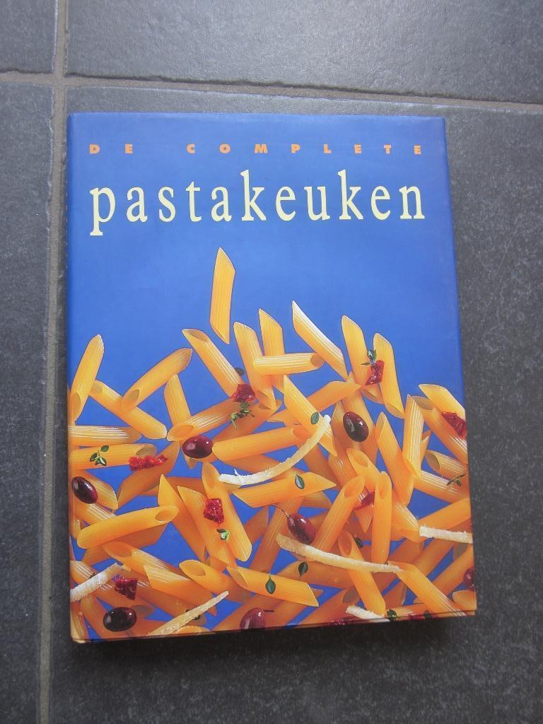Nieuw boek de complete pastakeuken, Boeken, Ophalen of Verzenden, Nieuw, Europa, Hoofdgerechten
