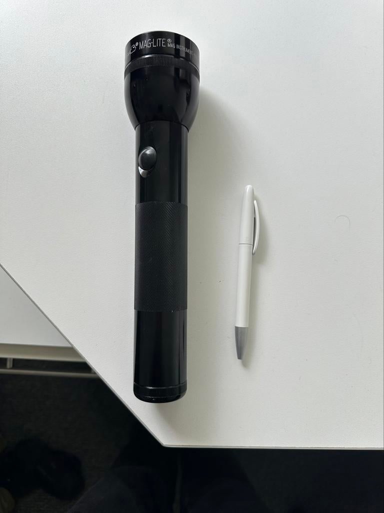 Lampe Maglite, Zo goed als nieuw