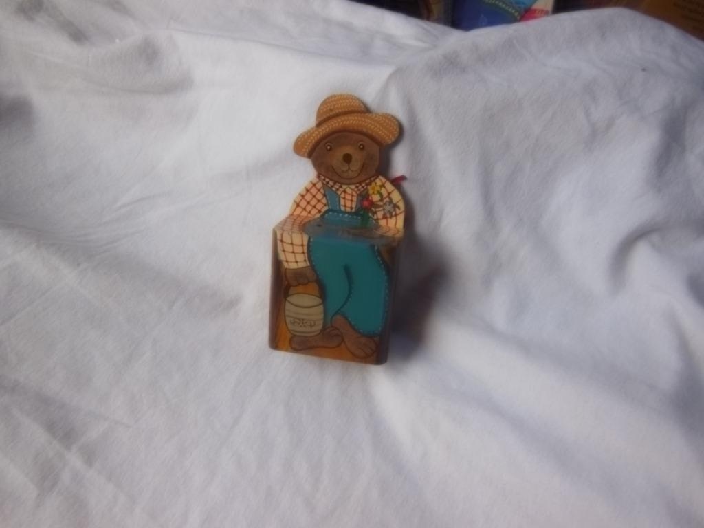 retro spaarpot, Verzamelen, Spaarpotten, Ophalen of Verzenden, Zo goed als nieuw, Hout