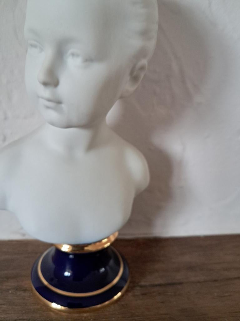 Buste " Limoges" -  base en bleu cobalt 20,5cm, Enlèvement
