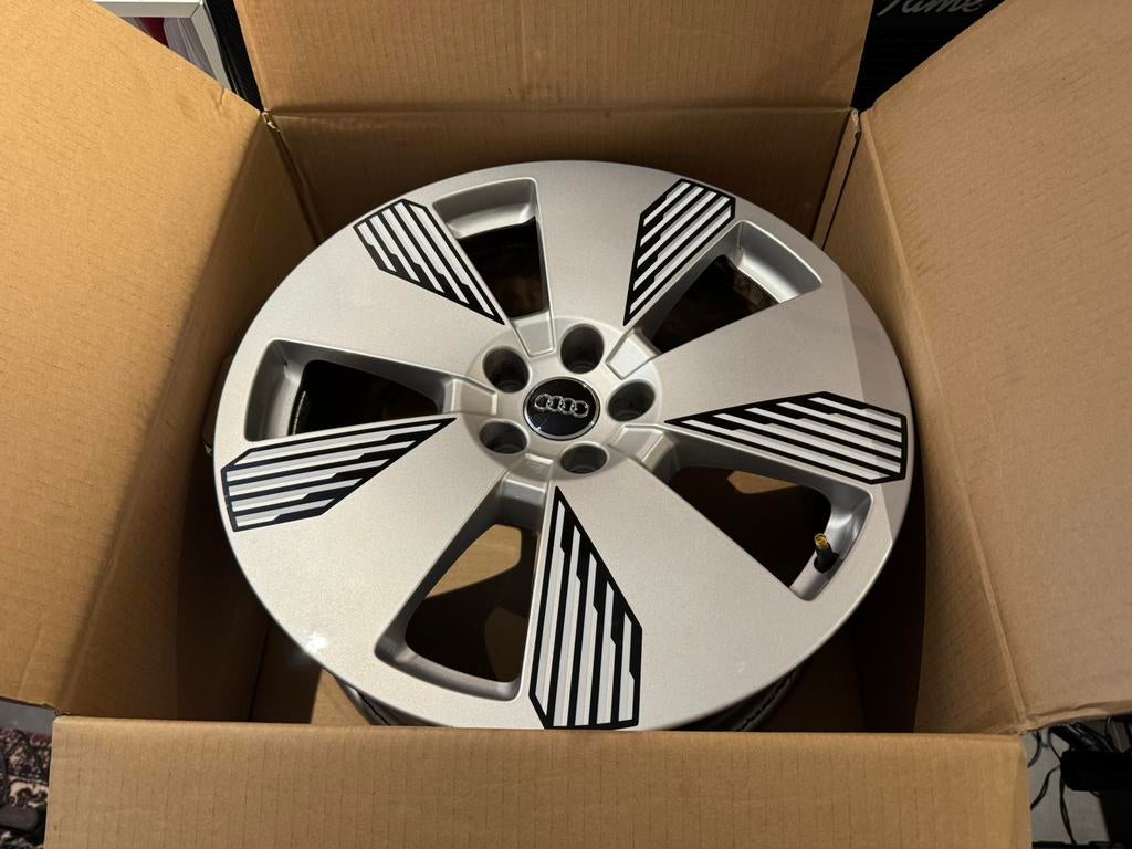 4 Jantes Audi 19" - État parfait - 600€ A saisir, Enlèvement, Jante(s)