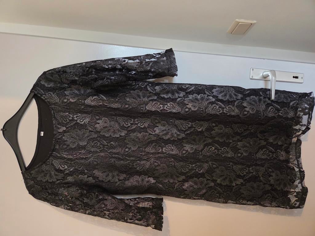 Elegant zwart kanten avondkleedje maat 38, Galajurk, Zwart, Nieuw, Ophalen of Verzenden