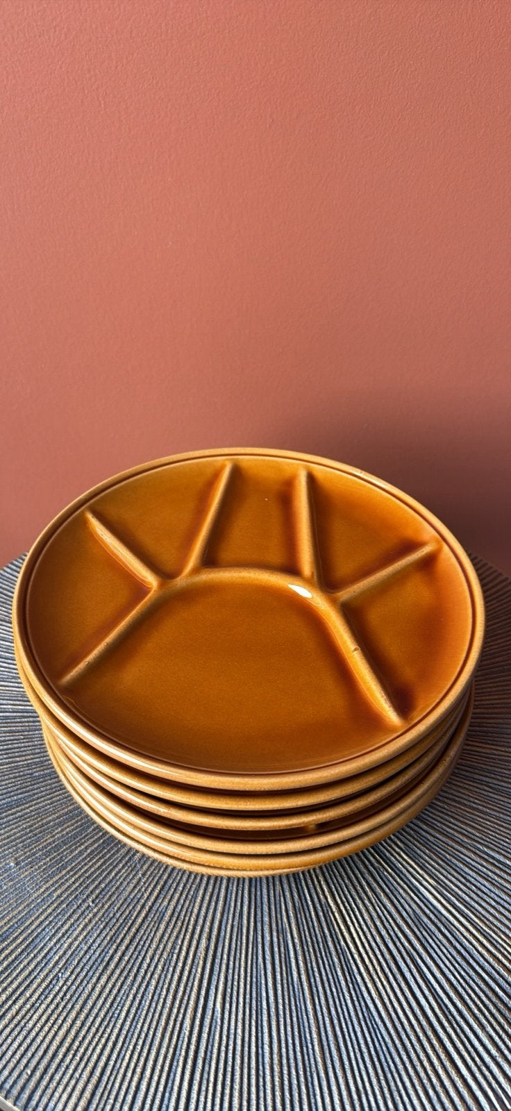 Set van 6 vintage keramische borden – terracotta/bruinoranje, Antiek en Kunst, Ophalen