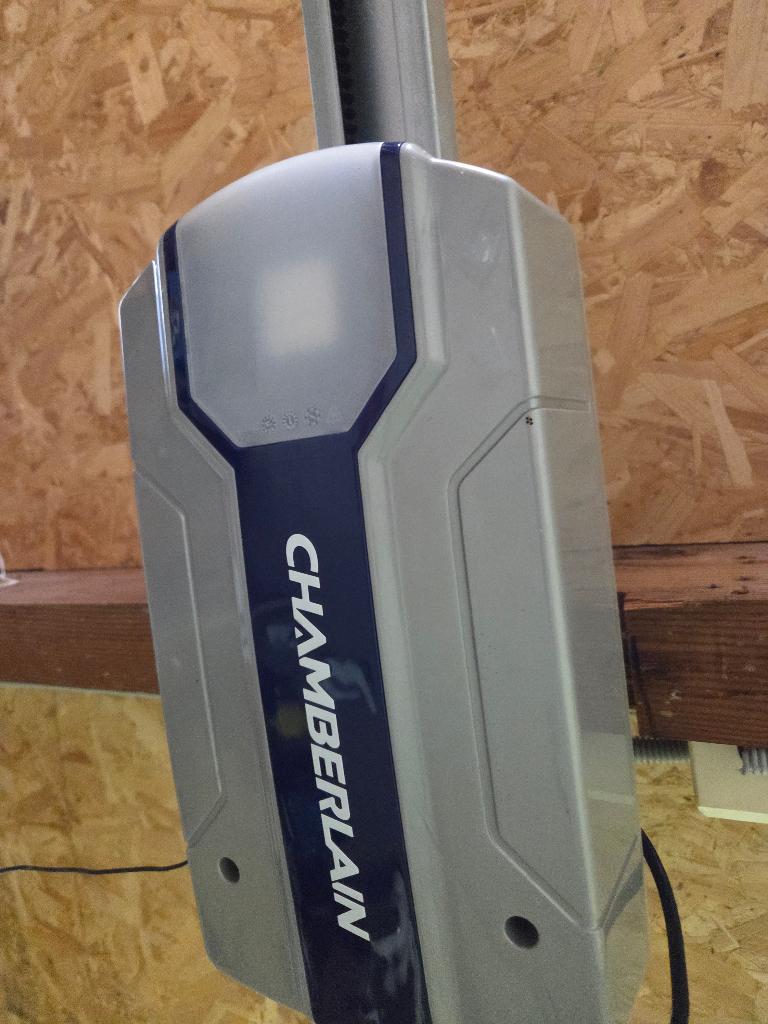 Poort opener Chamberlain, Elektronische apparatuur, Onderdelen en Toebehoren, Ophalen, Zo goed als nieuw