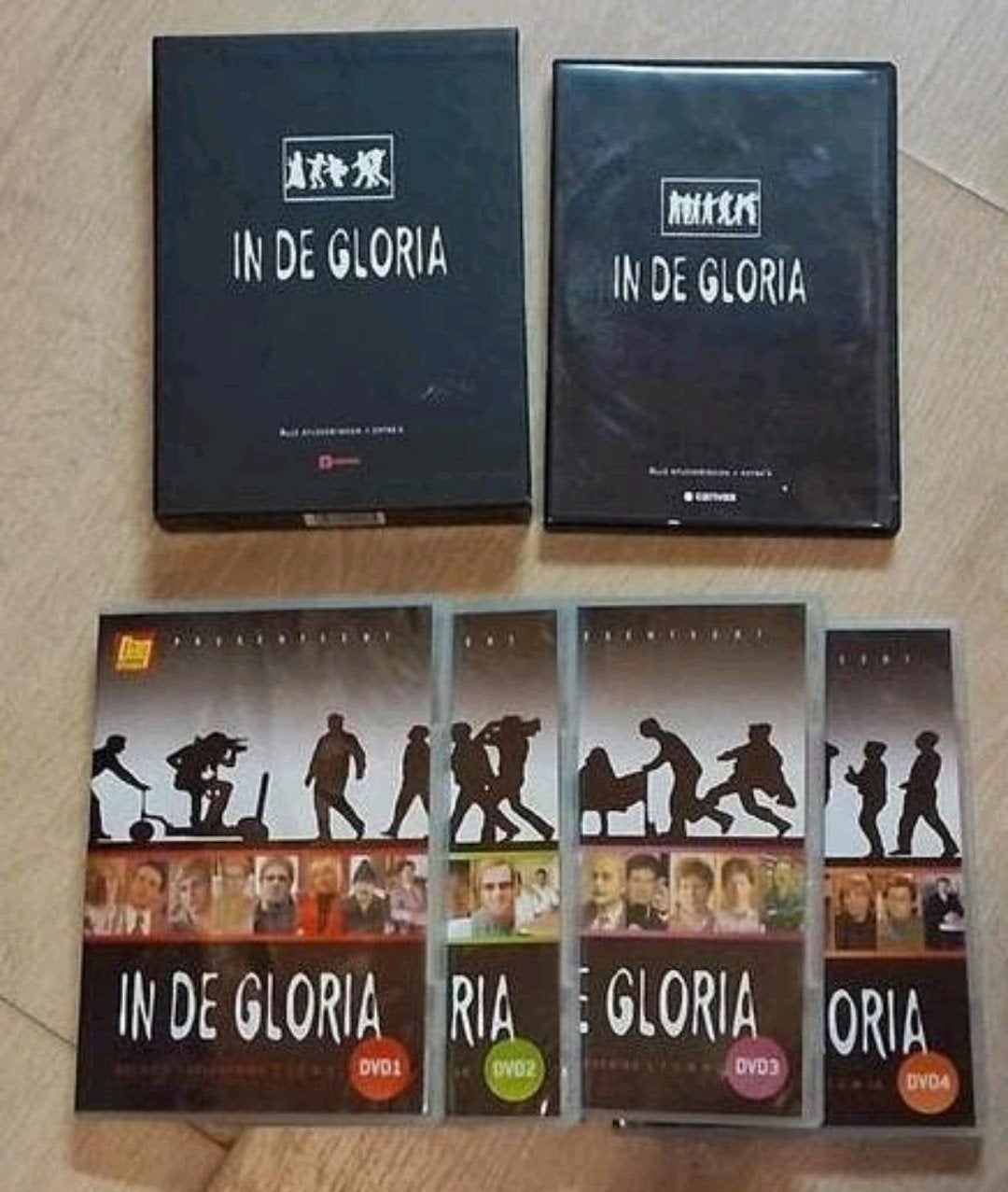 Dvd-box In de gloria (canvas/ woestijnvis), Boxset, Ophalen of Verzenden, Zo goed als nieuw, Komedie