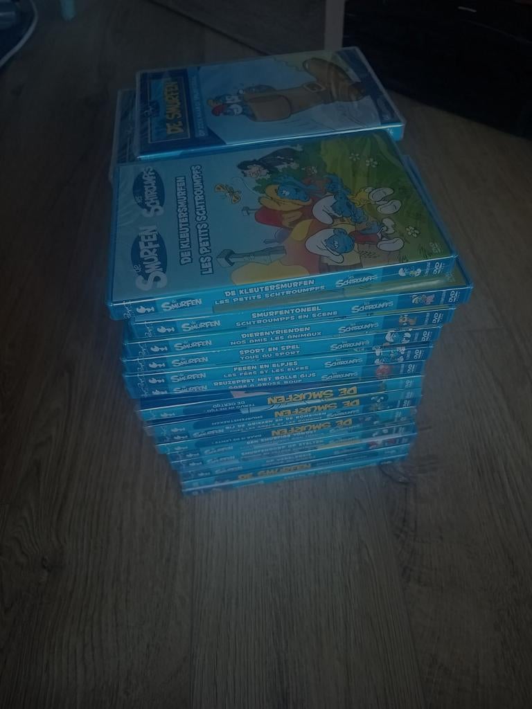 Smurfen DVD 30 stuks nieuw ongeopend, Ophalen