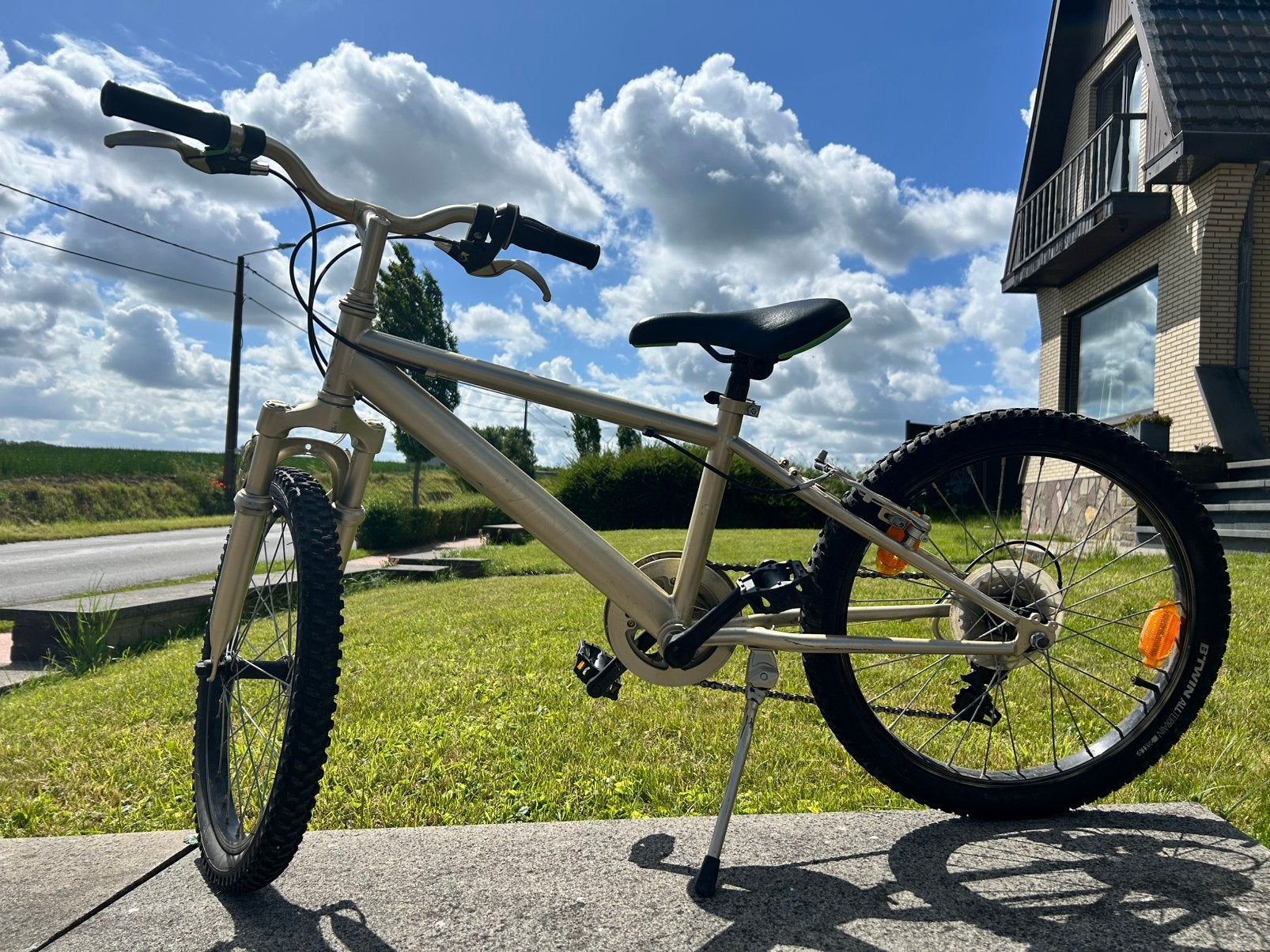 Stoere gouden mountenbike, Ophalen, Zo goed als nieuw