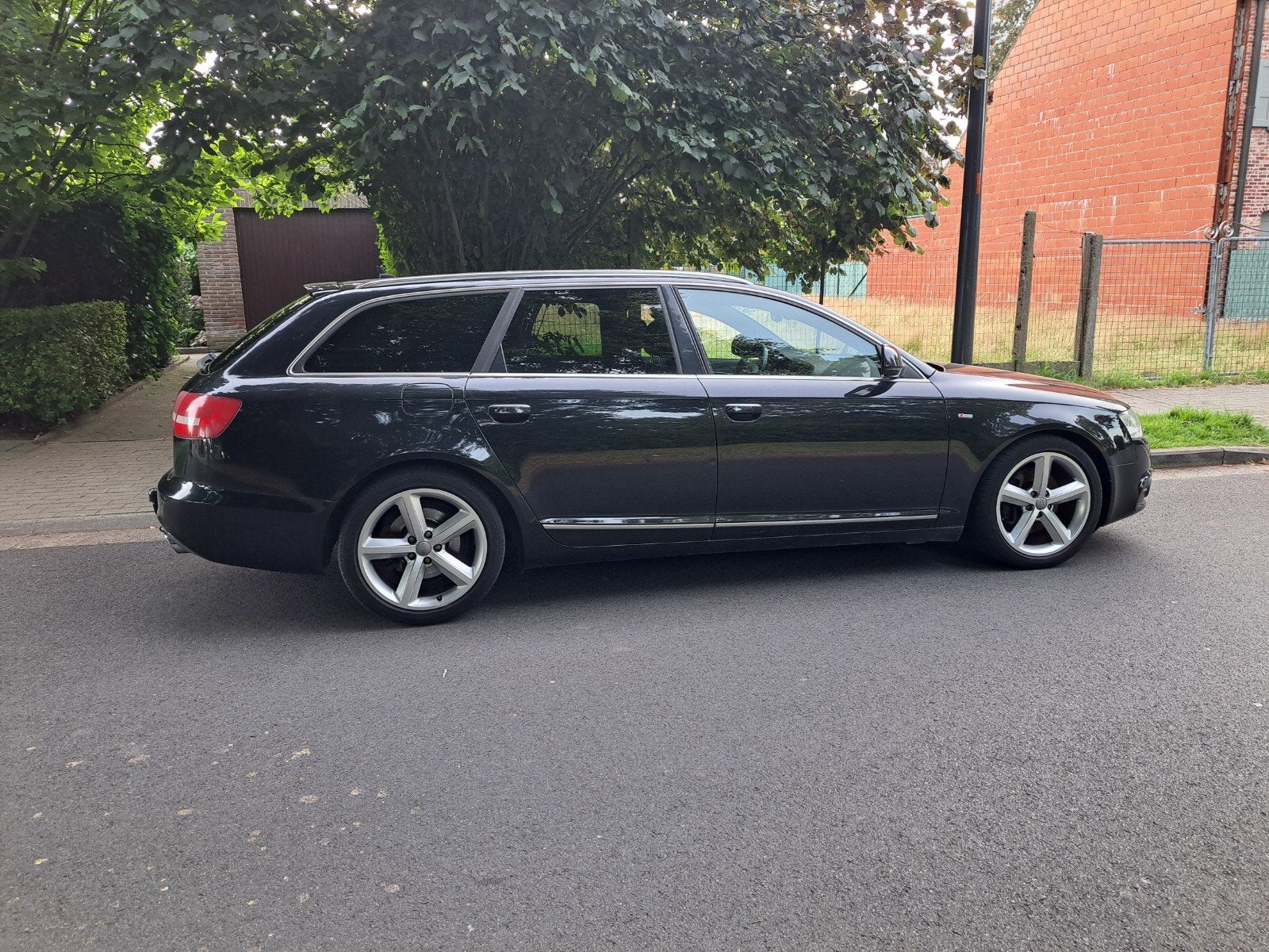 Audi A6 2.0 TDI S-Line. Avec 163 000 km. 5 euros, Autos, Cuir, Euro 5, Noir, Particulier