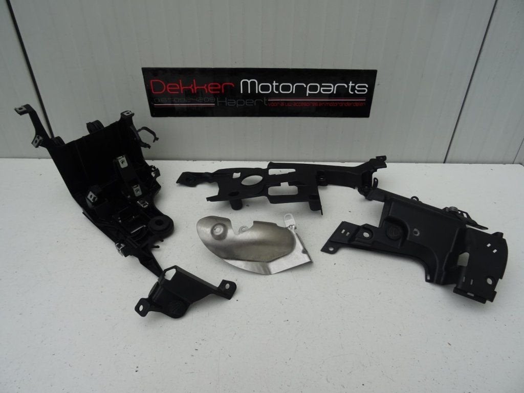Verschillende afwerkkapjes Ducati Diavel 1200 2011-2012-2014, Motoren, Gebruikt, -, -, Ophalen of Verzenden