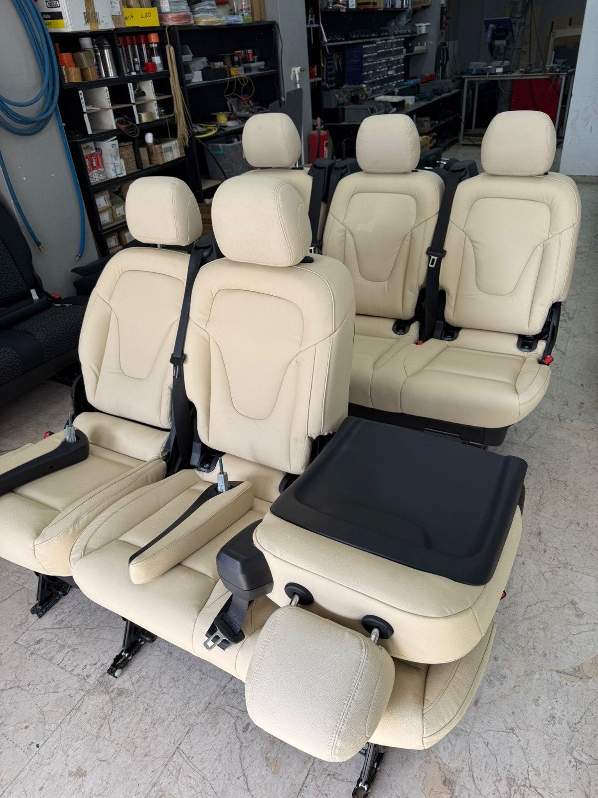 sieges cuir beige crème mercedes class v 250 300 447, Autos : Pièces & Accessoires, Enlèvement ou Envoi