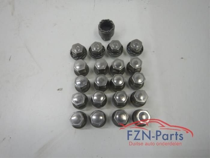 Wielbouten set Landrover Evoque (22744803), Ophalen of Verzenden, Gebruikt