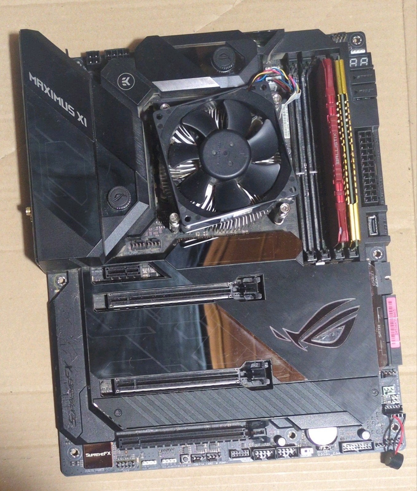ASUS ROG Maximus XI Formula + i5-9600K + 24GB RAM + Koeler, Gebruikt, LGA 1151, DDR4, Ophalen of Verzenden