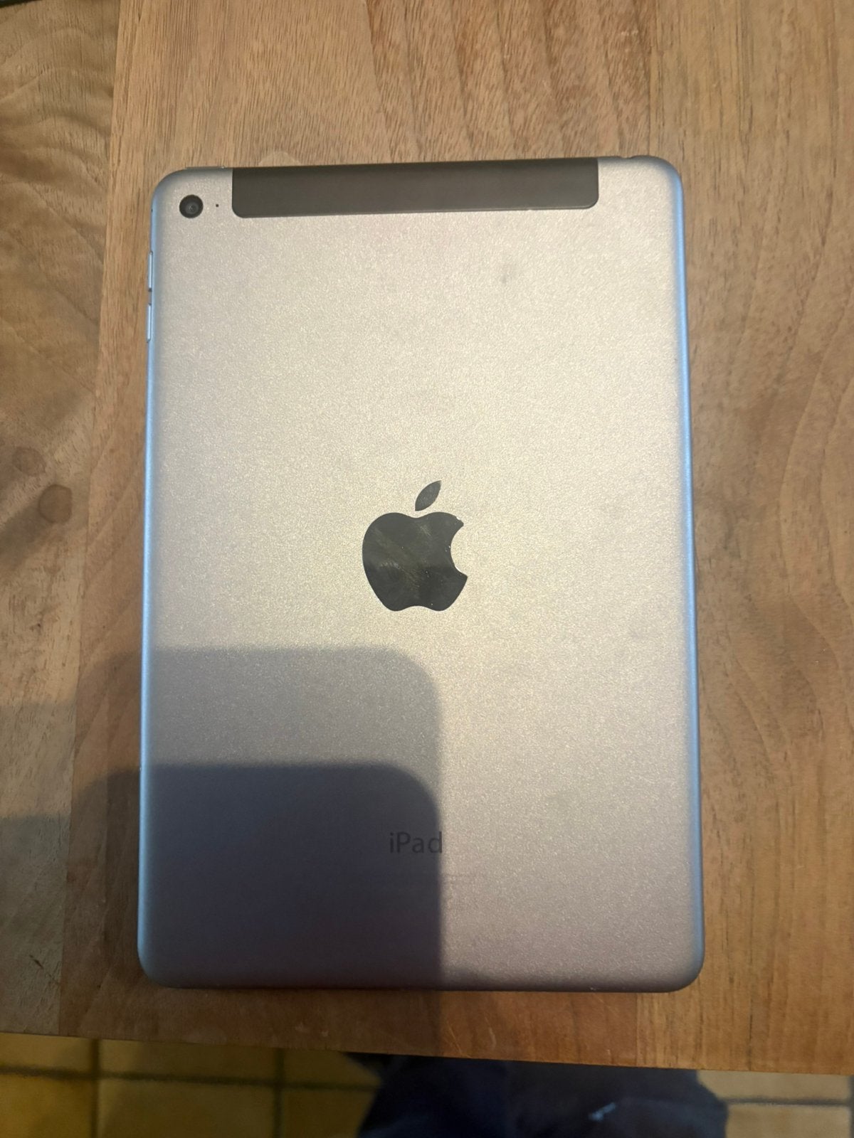 Ipad mini 4 , 4g , 32gb, Ophalen of Verzenden, Zo goed als nieuw