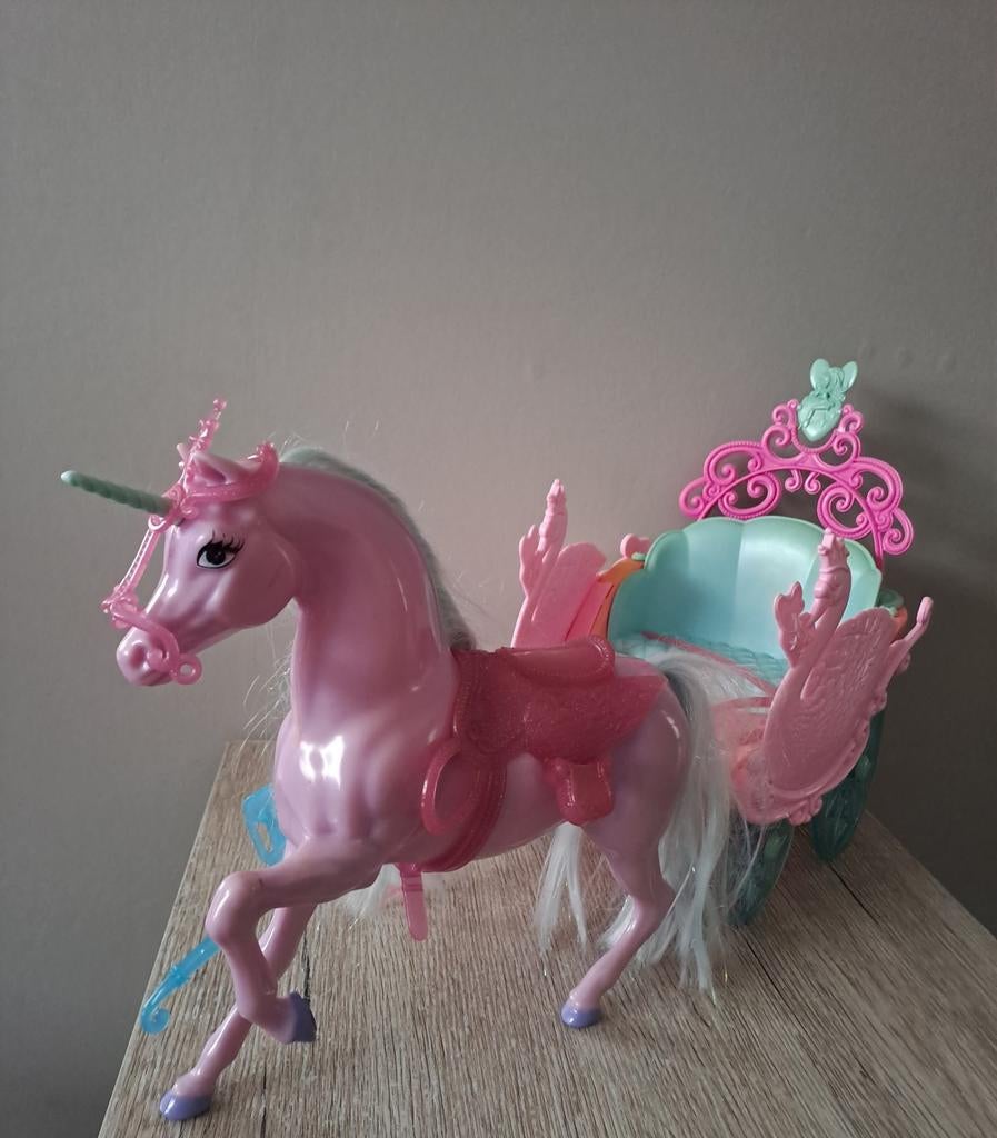 Vintage Barbie eenhoorn met koets, Enlèvement ou Envoi, Barbie