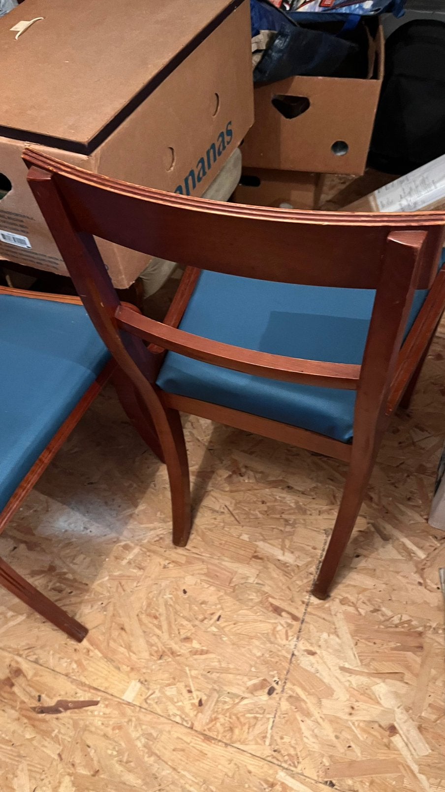 8 chaises
