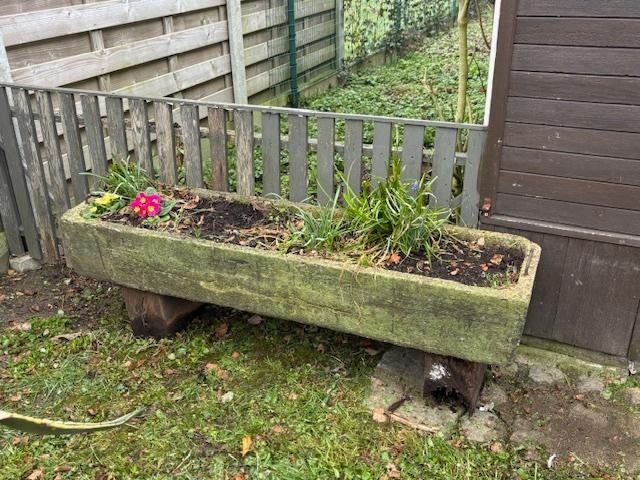 Stenen trog, Tuin en Terras, Ophalen, Gebruikt, Minder dan 30 cm, 100 cm of meer
