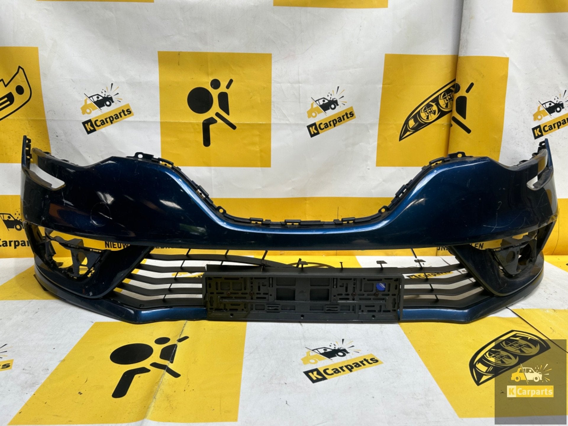 Voorbumper Renault Megane IV 4 bumper 620225094R, Auto-onderdelen, Info@fabrikant.eu, Bumper, Fabrikant BV, Gebruikt