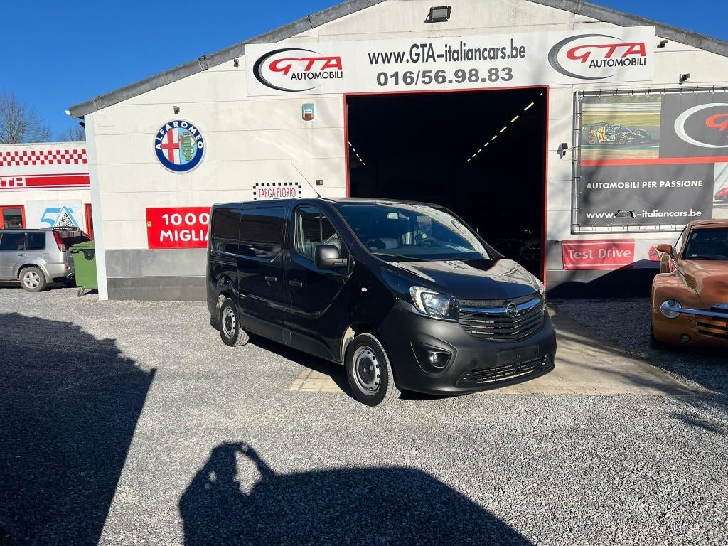 Opel vivaro / 47.000 km / nieuwstaat, Auto's, Vivaro, Euro 6, Bedrijf, Diesel