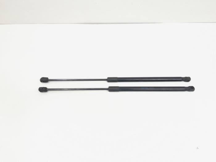 Set Gasdempers Achterklep van een Volkswagen Polo, Gebruikt, -, Volkswagen, -