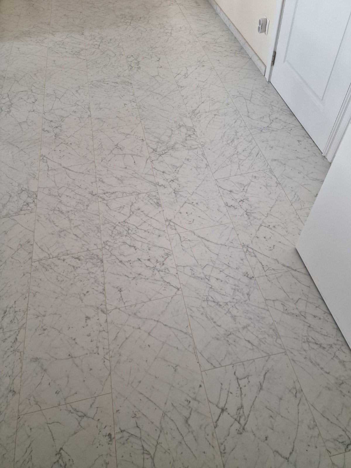 Laminat-Stratifié, Maison & Meubles, Ameublement | Revêtements de sol, Enlèvement, Utilisé, 10 à 25 m², Autres types