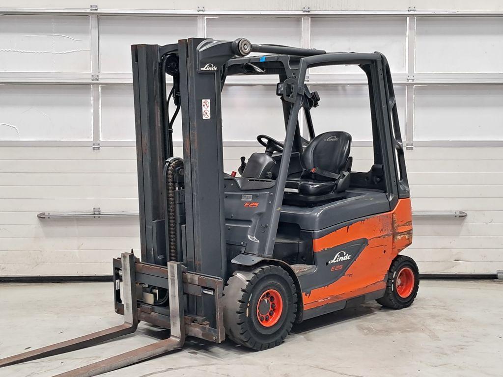 Linde E25-01, Articles professionnels, Machines & Construction | Chariots élévateurs & Transport interne, 2000 à 3000 kg, Électrique