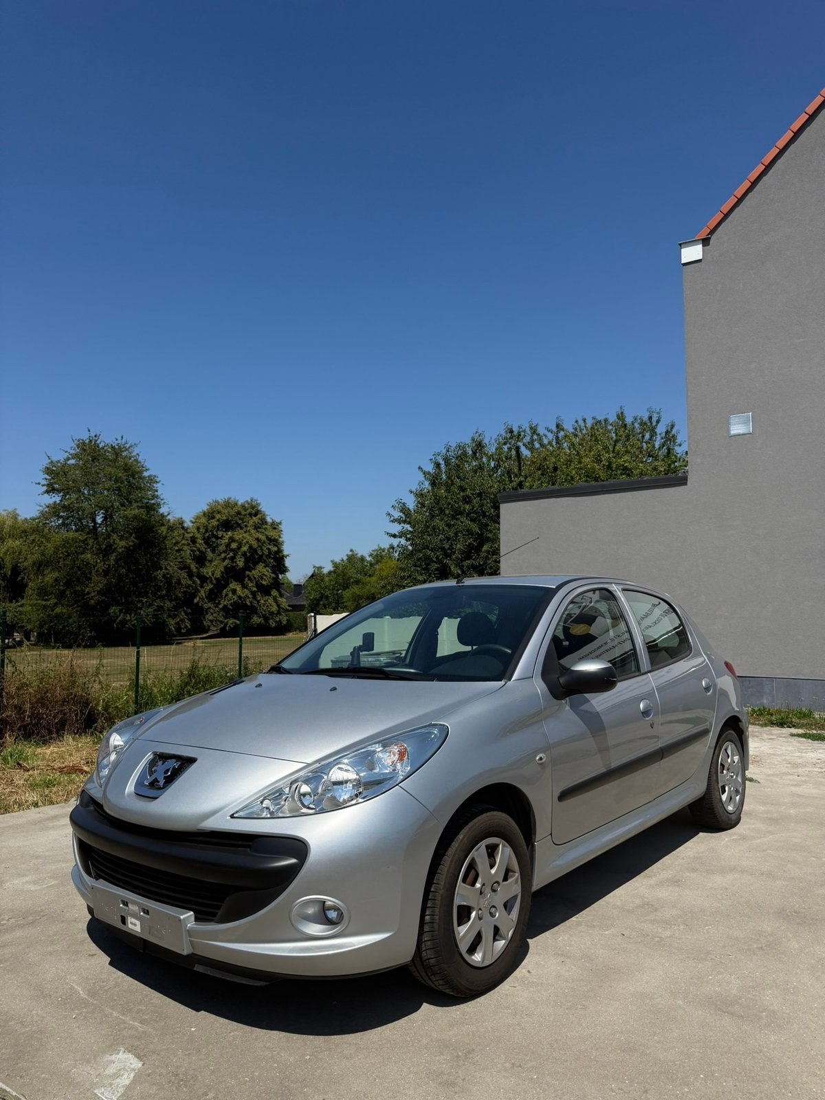 Peugeot 206+/39000KM/AIRCO/BENZ./€150 TAX/ ONDERHOUDSBOEK, Auto's, Euro 5, 4 cilinders, 5 zetels, Particulier