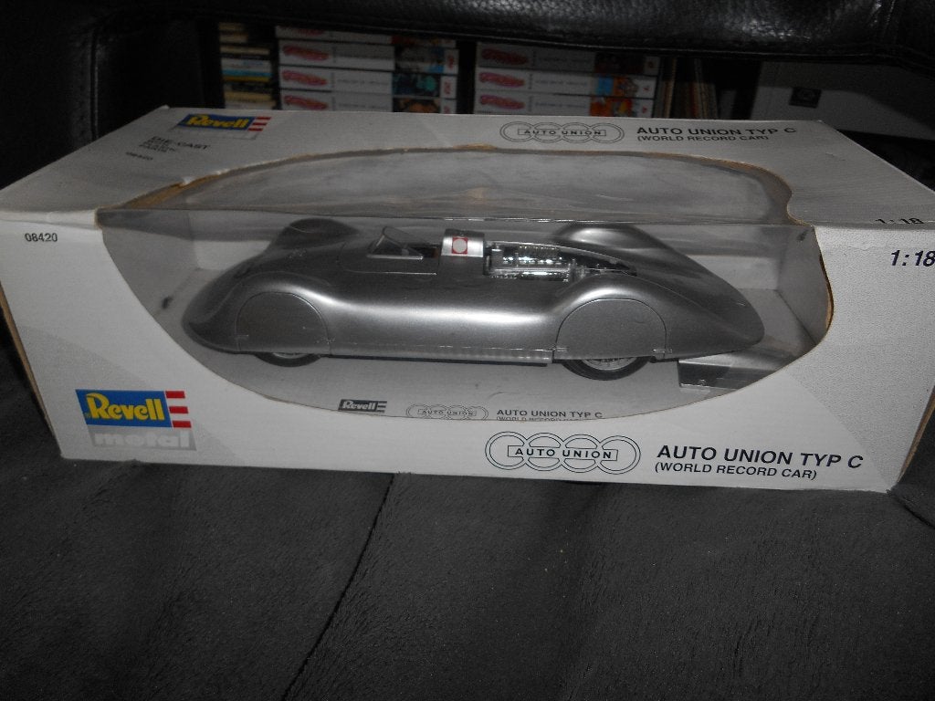 REVELL 1/18 Auto Union Typ C ( world record car), Hobby & Loisirs créatifs, Voitures miniatures | 1:18, Enlèvement ou Envoi, Revell