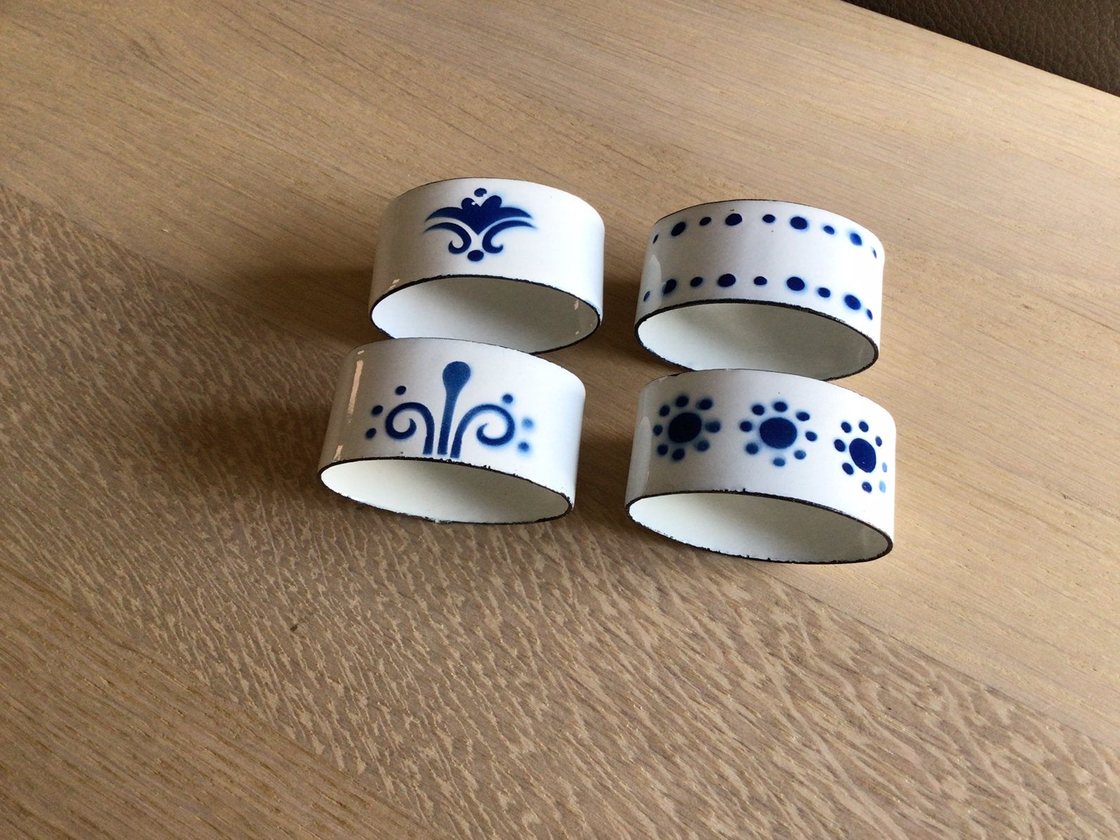 Vintage emaille servetringen, 4 stuks, Ophalen of Verzenden, Zo goed als nieuw