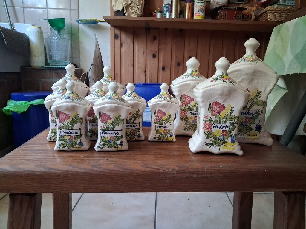 Porseleine set, Ophalen, Meerkleurig, Overige materialen, Gebruikt