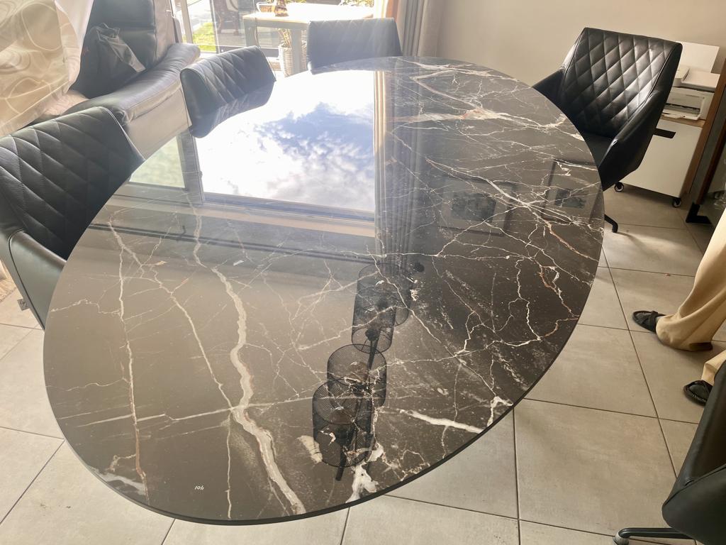Ovale tafel van keramiek - 250x128xH75 - JOLI, Huis en Inrichting, Ophalen, 100 tot 150 cm, Overige materialen, 200 cm of meer