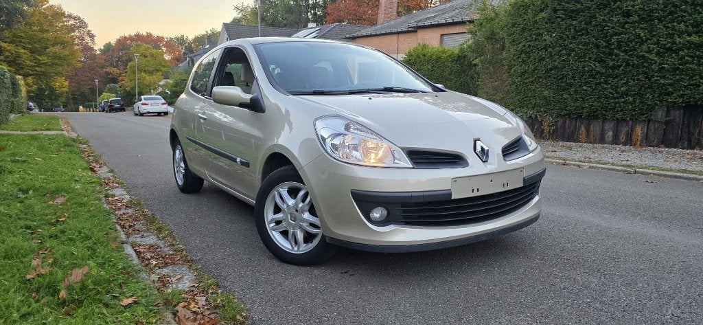 Renault Clio 1.6i Boîte Automatique, 82 kW, Bedrijf, Euro 4, Clio