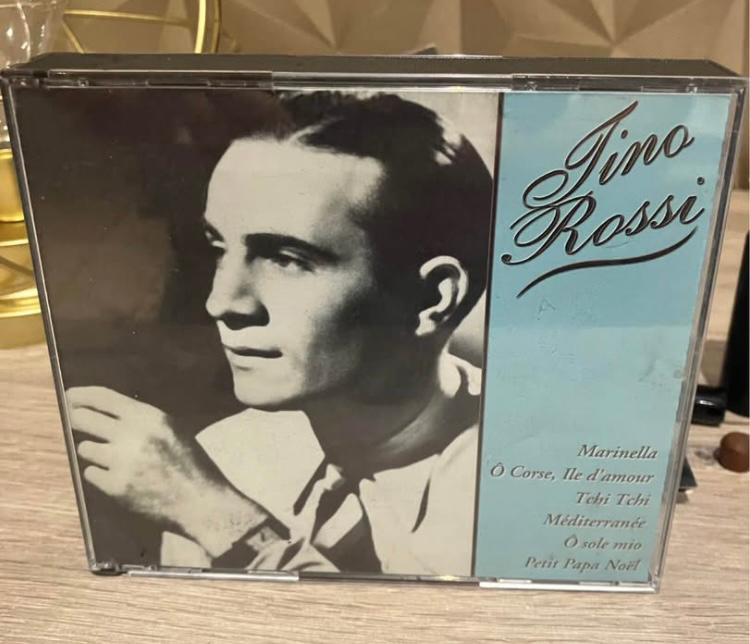 TINO ROSSI COFFRET  (3 CD) ETAT NEUF, Cd's en Dvd's, Cd's | R&B en Soul, Ophalen, Zo goed als nieuw, Boxset