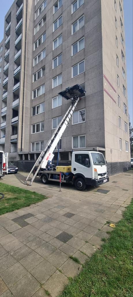 Ladderlift &Verhuisservice