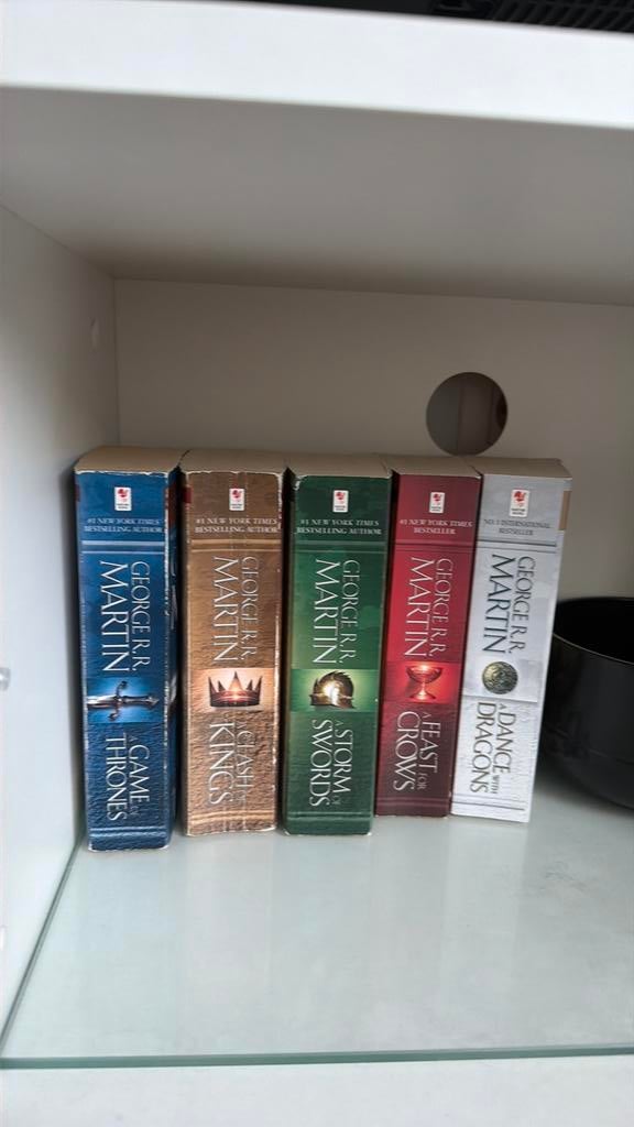 Game of thrones, Boeken, Ophalen, Zo goed als nieuw