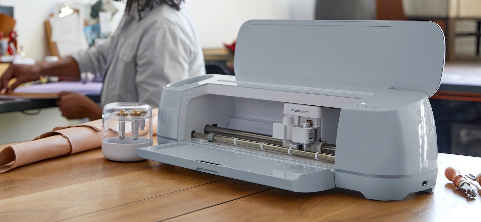 Cricut maker 3 Bundel, mug press, heat press en accessoires., Hobby & Loisirs créatifs, Bricolage, Multicolore, Overige thema's