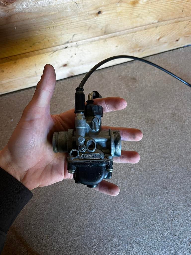 21mm dellorto carburateur, Fietsen en Brommers, Brommeronderdelen | Algemeen, Ophalen, Zo goed als nieuw, Carburateur