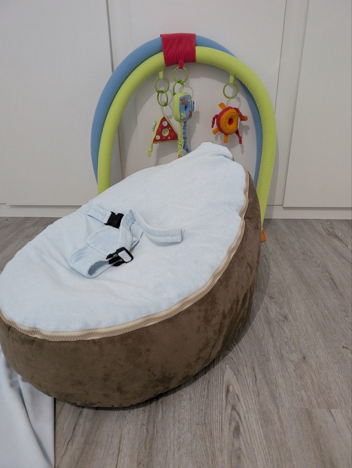 Domo baby Poef, Ophalen
