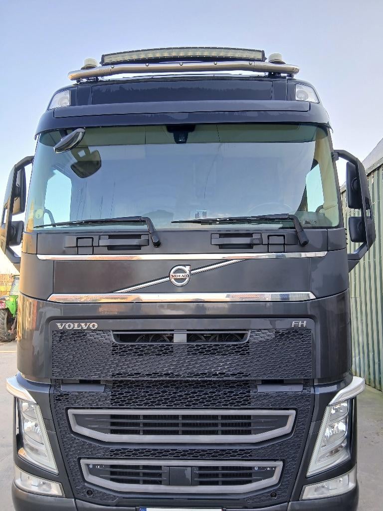 Volvo 540, Autos, Camions, Cuir, Achat, Euro 6, Entreprise