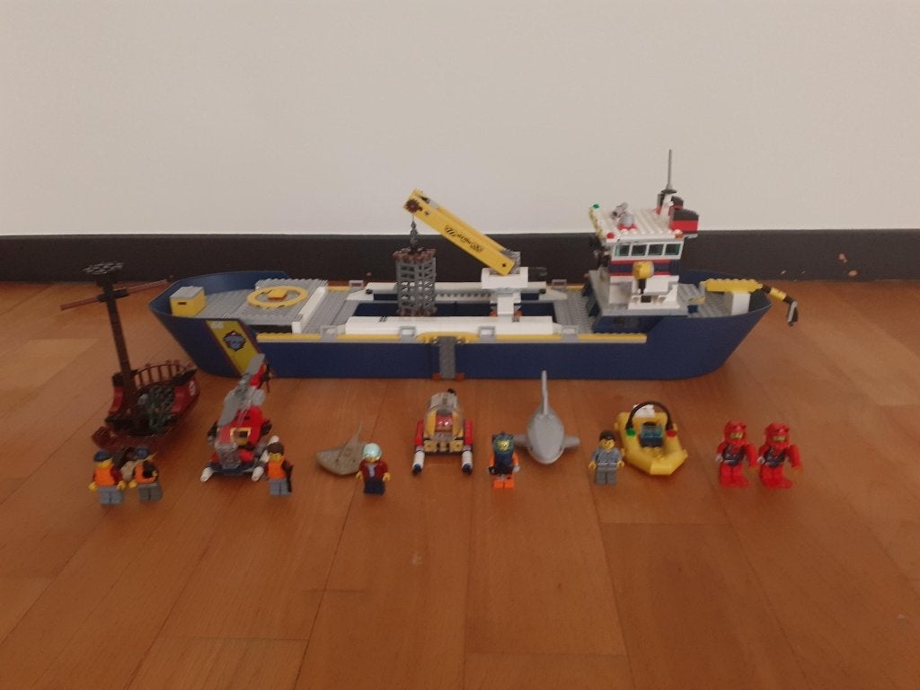 Set lego complet bateau d'exploration 60266, Enfants & Bébés, Jouets | Duplo & Lego, City, Instructions incluses, Lego, Ensemble complet