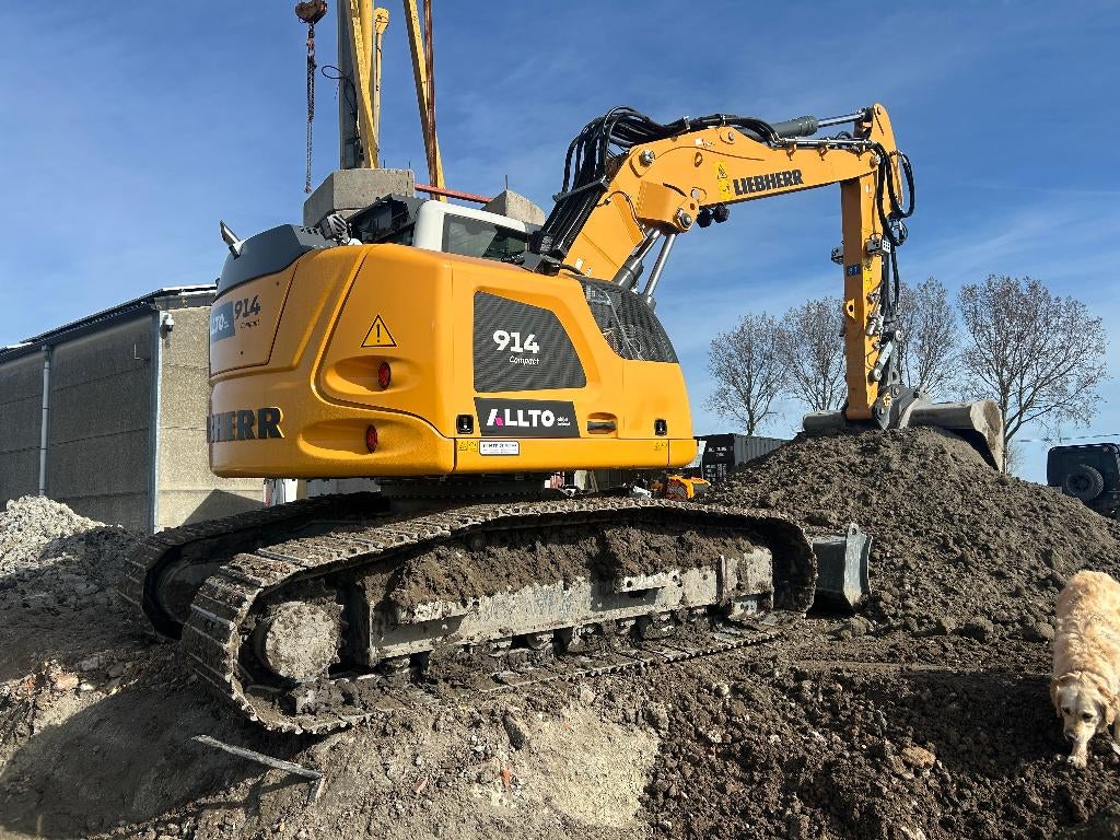 Liebherr R914 Compact à louer, Enlèvement, Excavatrice