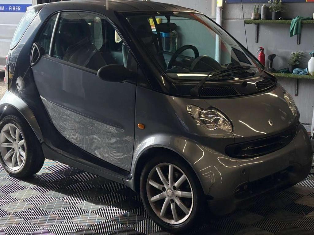Smart forTwo Coupé 0.7 Turbo AUTOMATIQUE bj. 2004 137000km, Auto's, Smart, Bedrijf, Te koop, ForTwo, ABS, Airbags, Airconditioning