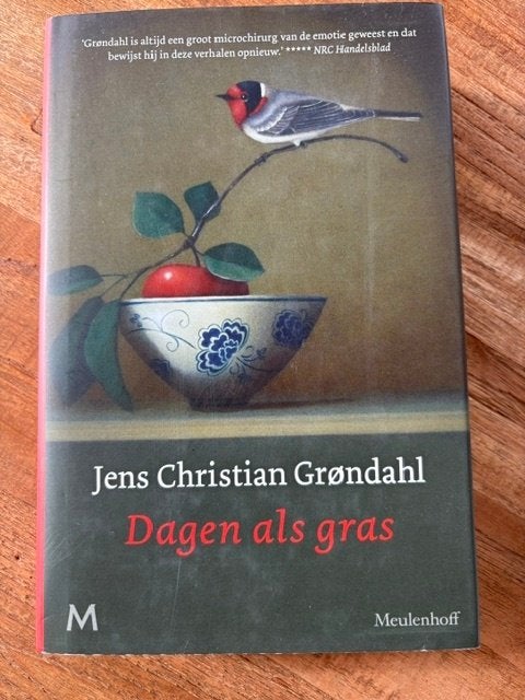 Boek Dagen als gras, Ophalen of Verzenden, Zo goed als nieuw