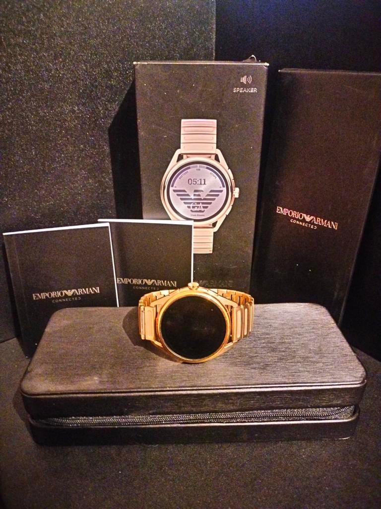Emporio Armani Smartwatch 3 w Speaker Stainless steel Gold, Handtassen en Accessoires, Horloges | Heren, Overige merken, Staal