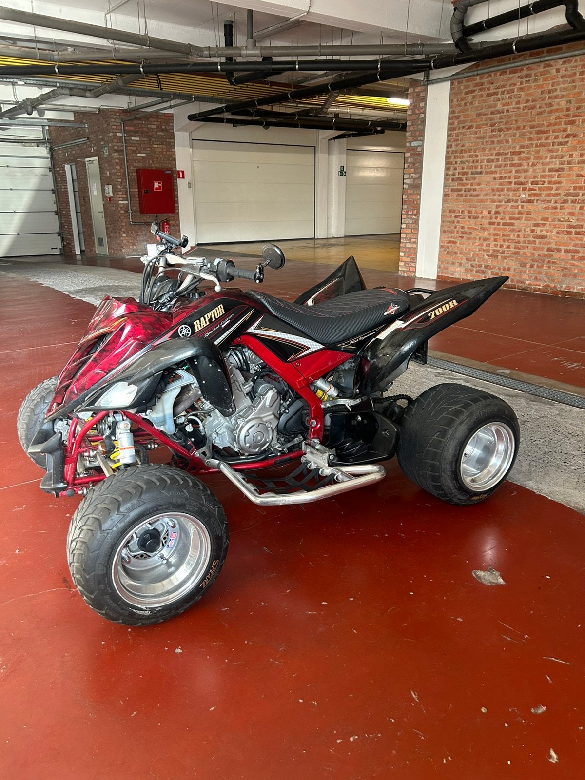 Yamaha raptor 700r, 1 cylindre, 700 cm³