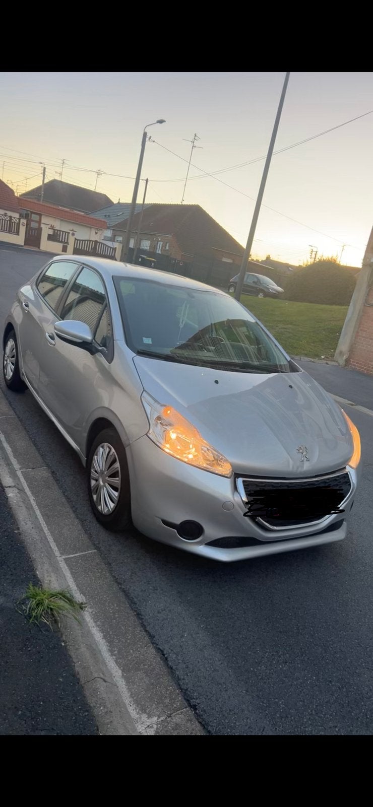 PEUGEOT 208 1.4 EHDI, Autos, Argent ou Gris, Achat, Boîte manuelle, 5 portes