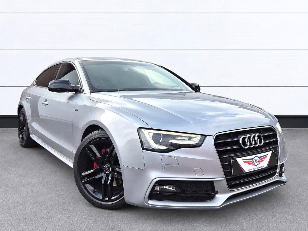 AUDI A5 2.0 TDI*S-LINE SPORTBACK*LED*BI-XENON*PDC*REG-VTS*AL, Auto's, Voorwielaandrijving, 4 cilinders, Leder en Stof, Bedrijf